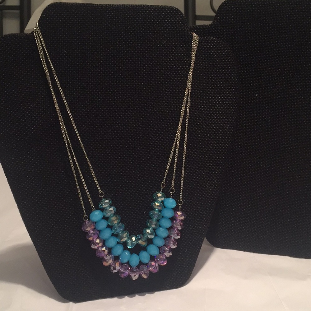 Necklace layered multicolored beads
